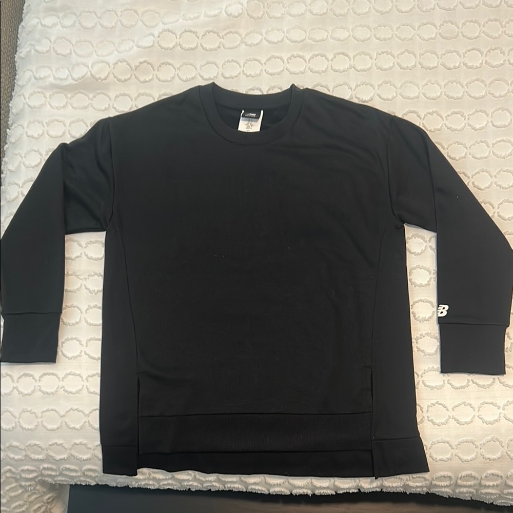 New Balance Black Crewneck Sweatshirt